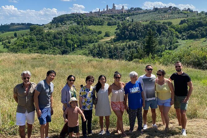 San Gimignano + Lunch&Wine private tour by van from Lucca or Pisa - Lunch and Wine Time: How the Day Tastes