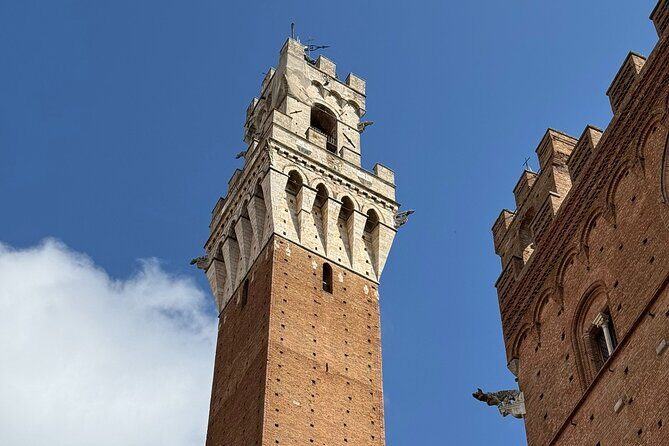 San Gimignano + Lunch&Wine private tour by van from Lucca or Pisa - Private for Up to Four: Value, Comfort, and Pace Control