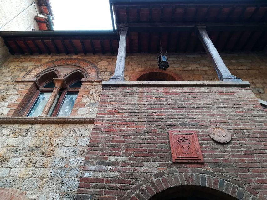 San Gimignano private guide: Manhattan of the Middle Ages - Collegiate Church of Santa Maria Assunta: Frescoes Worth Your Stop Time