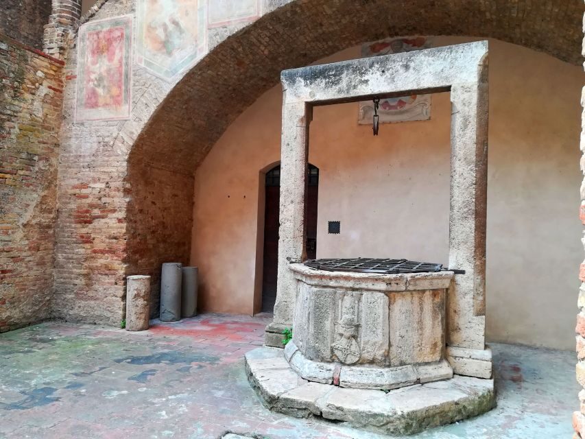 San Gimignano private guide: Manhattan of the Middle Ages - Price and Value for a 2-Hour Private Walking Tour