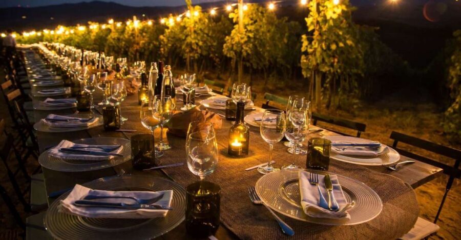 San Gimignano: Romantic Vineyard Dinner - Your Table Among the Vines: Dinner, Views, and the Cozy Atmosphere