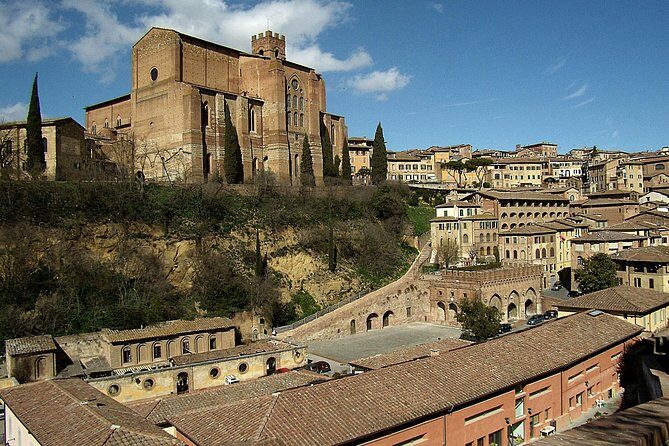 Secret Siena Walking Tour - Basilica of San Domenico: What You See, What You Might Want to Ask