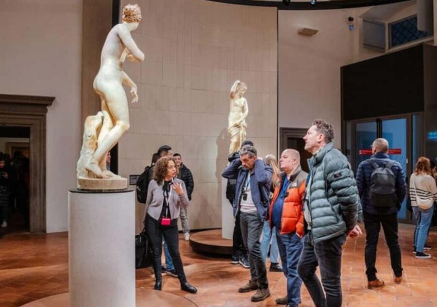 Semi Private Uffizi Gallery Guided Tour in Florence - Optional wine tasting at Vino Tasting Global Srl: worth it if you pace yourself