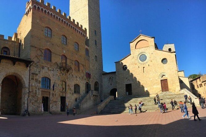 Siena and San Gimignano, The Glory Of Medieval Age In Tuscany - Piazza del Campo: The Medieval Shell-Shaped Heart of Siena