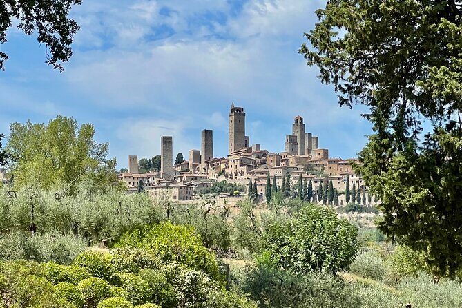 Siena and San Gimignano Tour from Florence - Stop 2: Siena’s Piazza del Duomo for cathedral-square photos