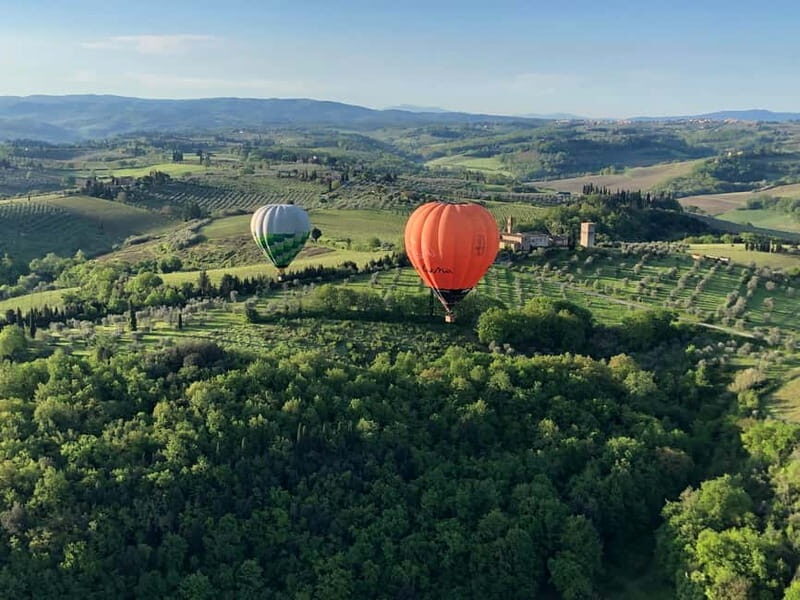 Siena: Balloon Flight Over Tuscany with a Glass of Wine - Smooth Landings and Human Details: The Pilot and Crew Factor