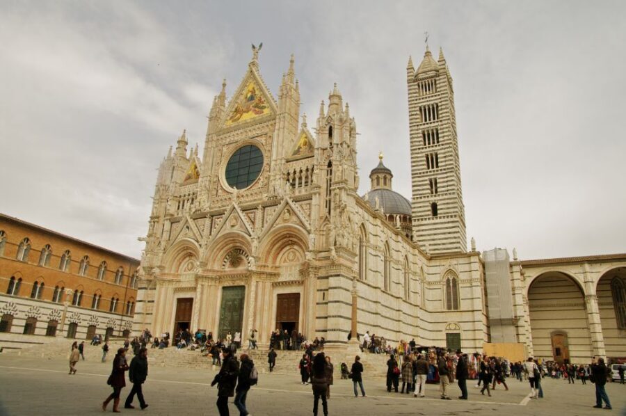 Siena: Palio Walking Tour - Price and value: is $328.53 per person fair?