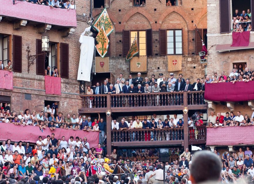 Siena: Palio Walking Tour - Practical tips so you get the most out of it