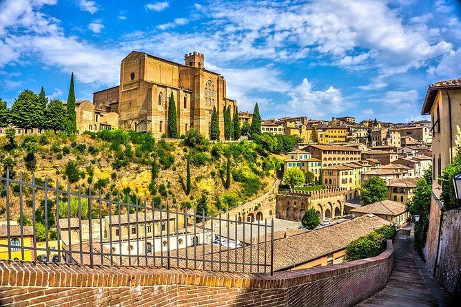 Siena Private Walking Tour with a Local - Key things that make this tour work