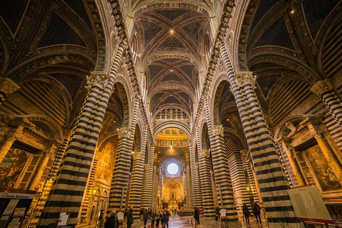 Siena Private Walking Tour with a Local - What you’ll learn while walking, not sitting