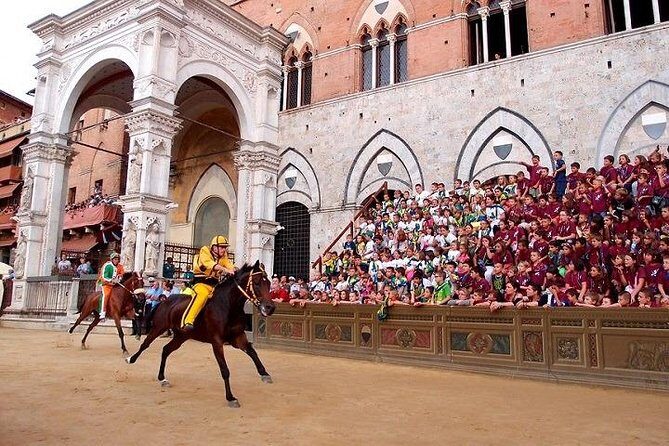 Siena, San Gimignano and Chianti Wine Small Group from Lucca - Should you book this Lucca to Siena and San Gimignano day?