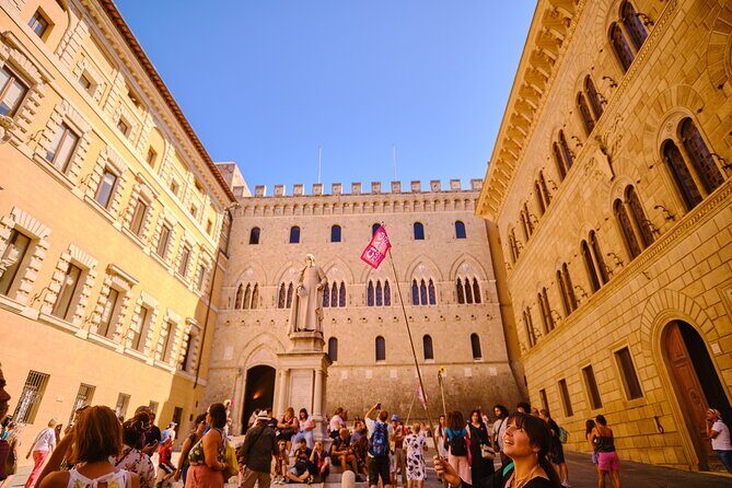 Siena, San Gimignano and Chianti Wines Day Tour from Florence - How the guide experience changes your day