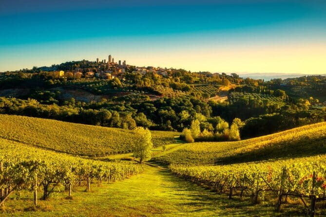 Siena & San Gimignano: Exclusive Tuscany Day Trip from Florence - San Gimignano: The Town of Towers, With Time to Wander