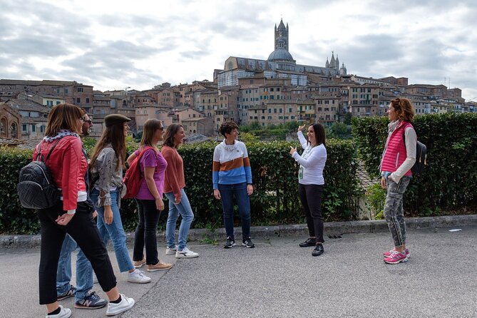 Siena Sightseeing Walking Tour with Food Tastings for Small Groups or Private - Piazza del Campo: The Shell-Shaped Square Plus Sweets and Wine