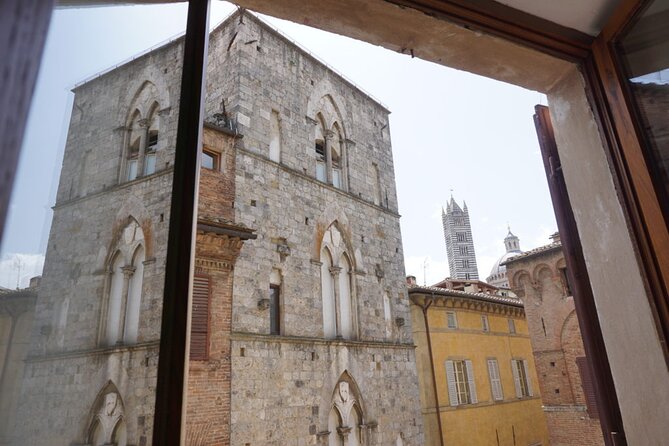 Siena Tour and exclusive window on Piazza del Campo - Price and logistics: does $209.70 feel fair?