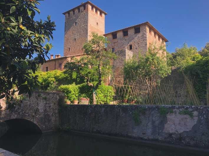 Siena: Tour and Wine Tasting in a Tuscan Private Castle - Getting There and Parking: Following the Signs to the Castle