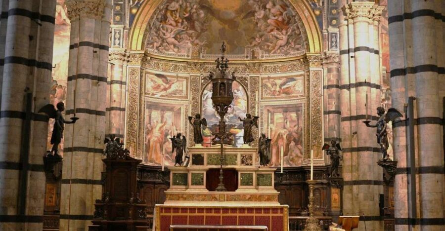 Siena Walking Tour with Cathedral and Crypt & Museum Option - Starting Under San Domenico: The Walk Gets You Oriented Quickly