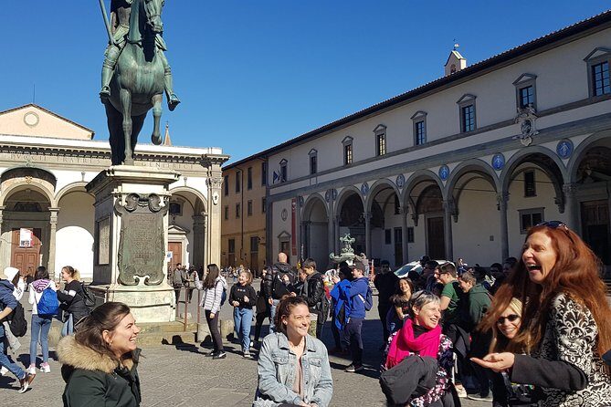 Sit and walk Florence tour with Gelato - Piazza della Repubblica to the political heart: how Florence’s “power map” works