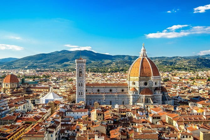 Skip the Line: Florence Duomo Tour & Brunelleschi Dome Climb - Meet at Piazza del Duomo: How the Start Feels