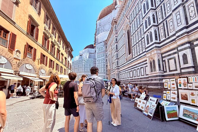 Skip the line: Uffizi and Accademia Small Group Walking Tour - The “Duomo to Uffizi” payoff: learning to see Florence as one story