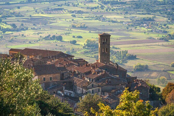 Small-Group Arezzo and Cortona Day Trip from Siena - Lucignano and the town of the golden tree (before you hit the bigger stops)