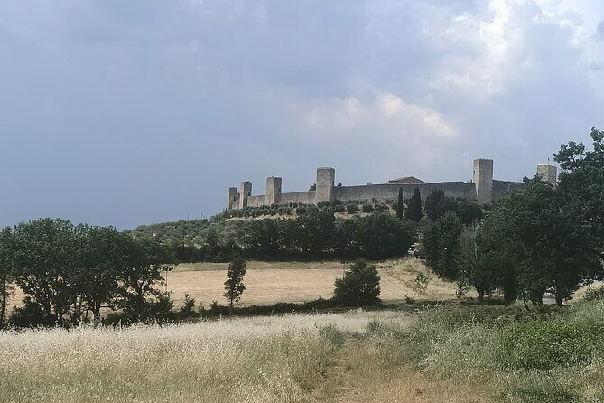 Small group Chianti Classico & Brunello wine region from Siena - Why This 5.5-Hour Chianti and Brunello Loop Feels Worth It