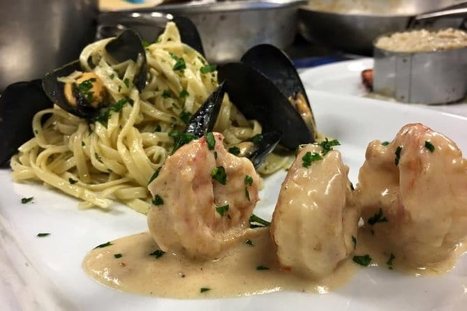 Small Group Gourmet Cooking Lesson With Dinner In Florence - Key Things You’ll Notice