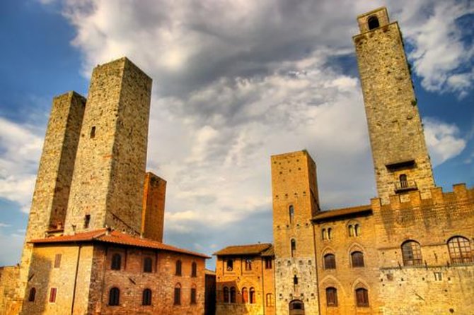 Small-Group San Gimignano and Volterra Day Trip from Siena - Time management in an 8-hour day: how not to feel rushed