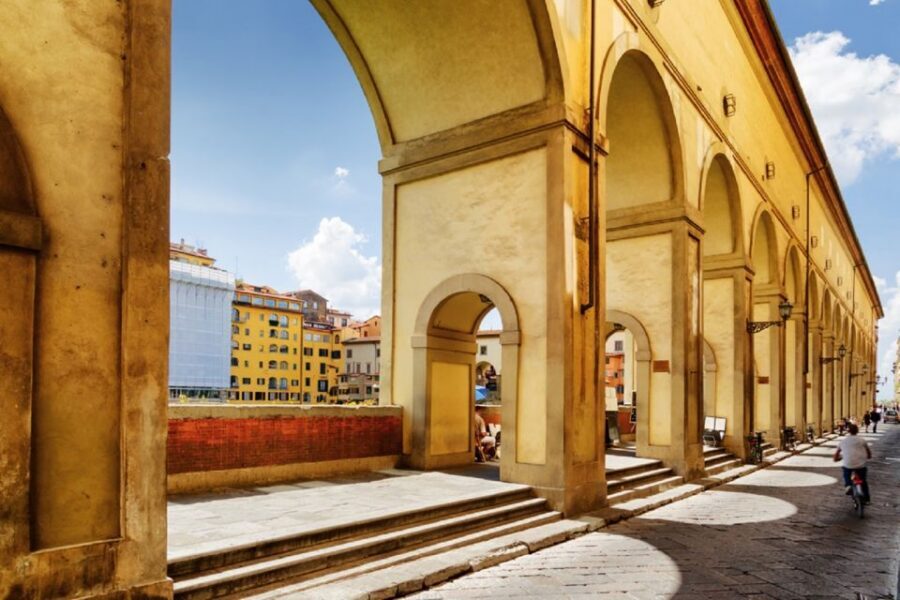 Small-Group: Uffizi & walking tour of Florence skip the line - How to use your free Uffizi time without getting overwhelmed