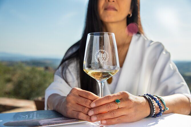 Superior Wine Tasting in San Gimignano - Food pairing with local products: what it adds to the tasting