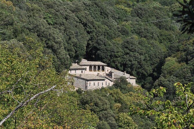 Surroundings of Assisi: in the Footsteps of Saint Francis - Price and group value: $300.06 for up to 10 people