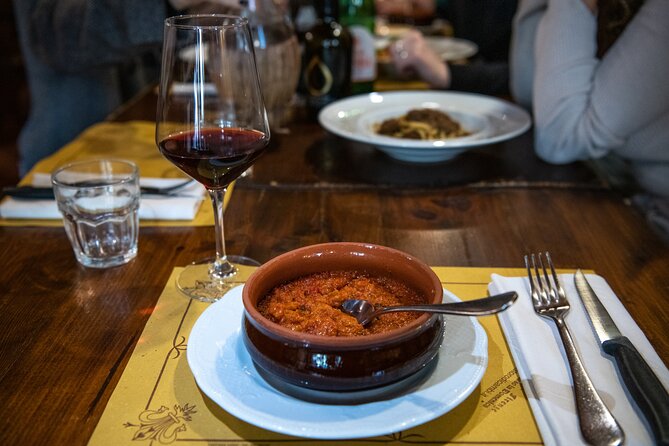 Taste the Flavours of Florence: Private Tuscan Food Tour - Meeting Points, Timing, and How Not to Lose the Group