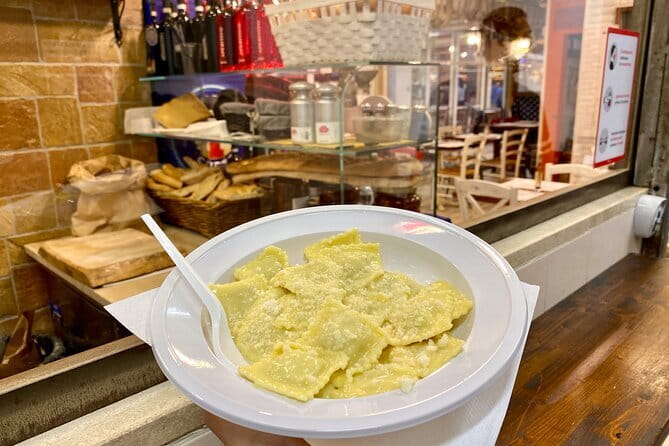 Tasty Florence Street Food with Guided Walking of the City - Start-to-finish route: Piazza dell’Unità Italiana to Santa Croce