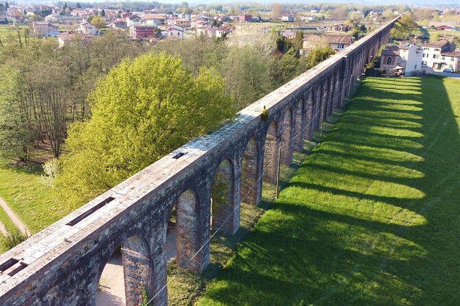 The Architect's Water - Why cycling Lucca’s slopes makes the aqueduct feel real