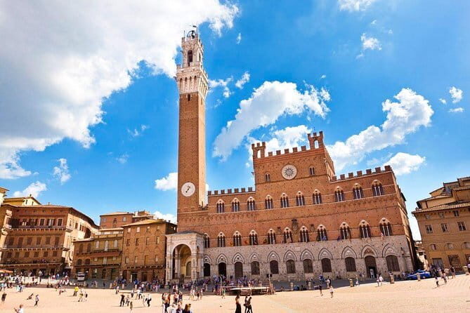 The Best of Tuscany: Private Full Day Tour From Florence - Pisa’s Piazza dei Miracoli: the tower, the cathedral details, and the square vibe