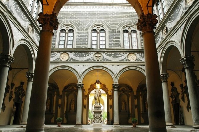The Best tour in Florence: Renaissance & Medici Tales - guided by a STORYTELLER - Why This Medici Story Tour Works So Well in Florence