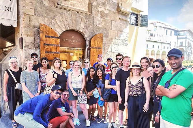 The Best tour in Florence: Renaissance & Medici Tales - guided by a STORYTELLER - Extra Outdoor Storytelling Stop: Time to Absorb the Streets
