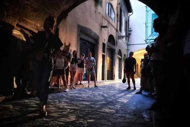 The Dark Side of Florence: Mysteries and Legends - From Via dei Servi to the Duomo square: clues behind the streets