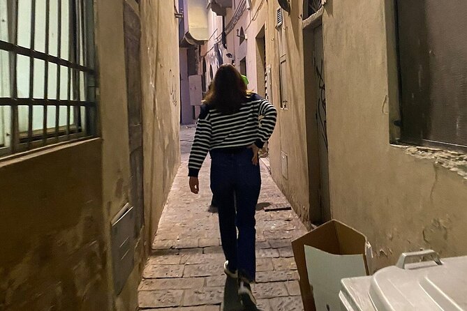 The Dark Side of Florence: Mysteries and Legends - What the price really means (and how to budget for tips)