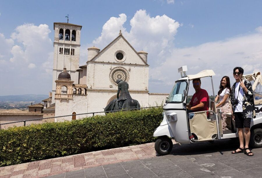 The Life of Saint Francis Tour by Tuk Tuk: English & Spanish - Private tour feel with a small group capped at 4