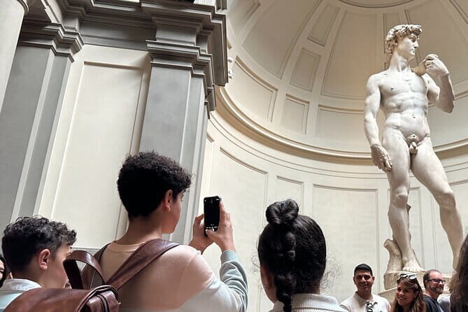 The Medici Family in Florence: a history of money, power and gossip! - Piazza San Giovanni: the religious center where people watched their world
