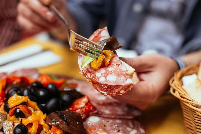 The Most Delicious Private Food Tour of Siena: 10 Tastings - Why this Siena food tour feels different from the usual “group lunch”