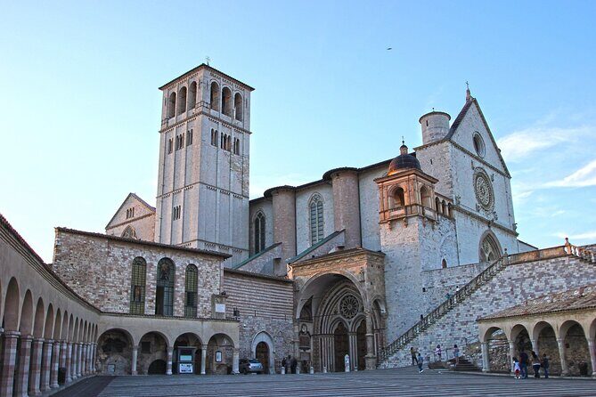 The Wonders of Assisi Private Walking Tour - Stop 3: Basilica di Santa Chiara Exterior (20 Minutes, Big Meaning)