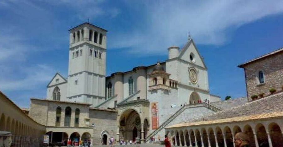 Tour Assisi e Spello with van - Key highlights you’ll feel on the ground