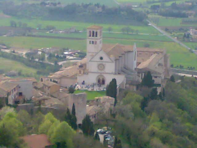 Tour Assisi e Spello with van - Starting point: pick-ups that keep the day easy