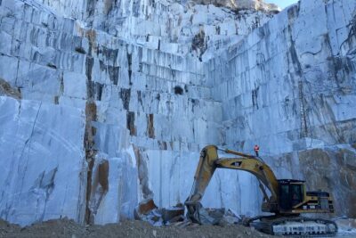 Tour of Carrara Marble: Quarry, Museum and Food Tasting - Ponti di Vara: quarry viewpoints and the “how it’s done” part