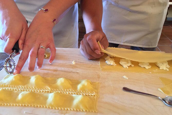 Traditional Cooking Class in San Gimignano - What you’ll cook: tagliatelle dough, ragù, cacciatore, and lava cake