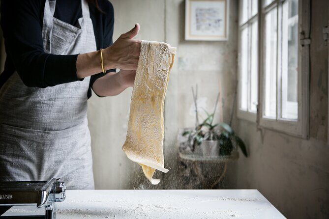 Traditional Farmhouse Cooking Experience in Lucca with Lunch or Dinner - Tomato sauce from the garden: calm work that tastes like Tuscany