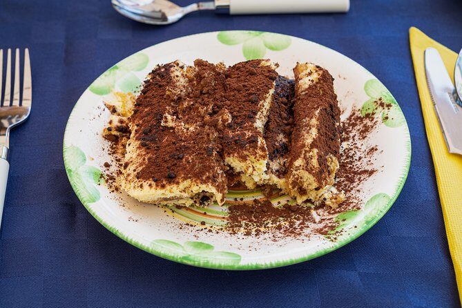 Traditional Tuscan Pasta & Tiramisu Masterclass in Arezzo - Meeting in Via Cavour: Easy Start, Local Neighborhood Energy
