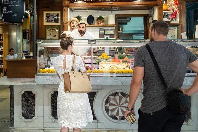 Tripe and Lampredotto at the Central Market - Why Mercato Centrale is the best place for lampredotto and trippa